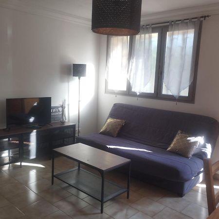 Les Oliviers Apartment Carpentras Luaran gambar