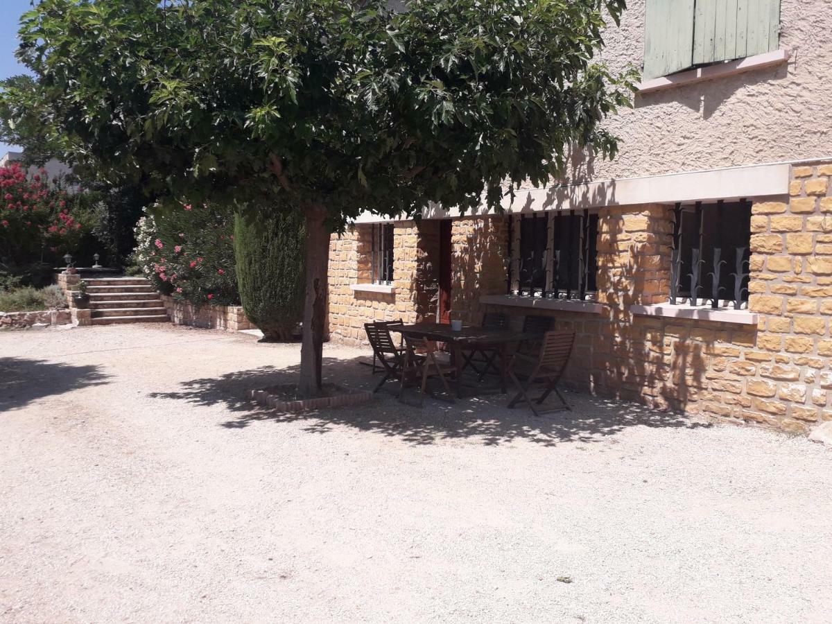 Les Oliviers Apartment Carpentras Luaran gambar